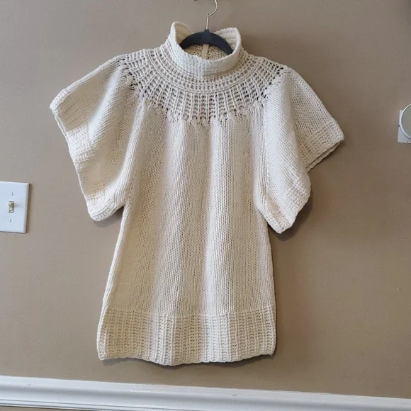 Sundance Lambs Wool Blend Short Sleeve Sweater In Cream Size M - Picture 2 of 10